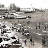 ...uno stabilimento balneare all�avanguardia inaugurato nel maggio del 1949 che per 7 anni rappresent� il fiore all�occhiello del litorale a sud di Bari (qui in una foto del 1954)